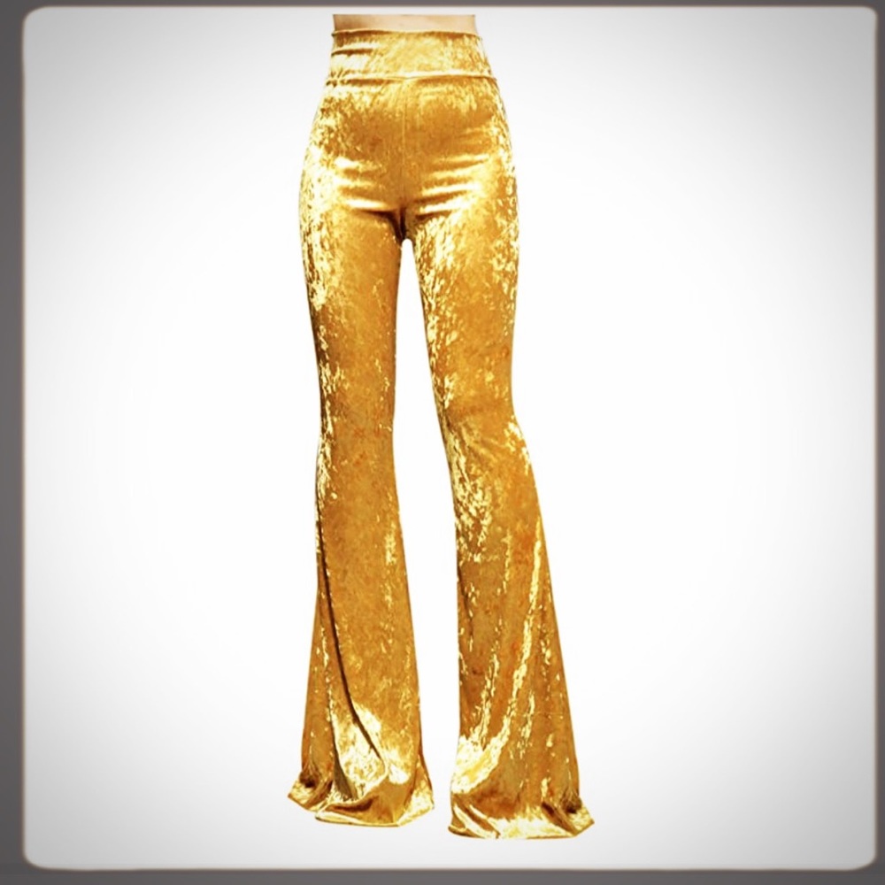 🌟HEART OF GOLD” Crushed Velvet Bells